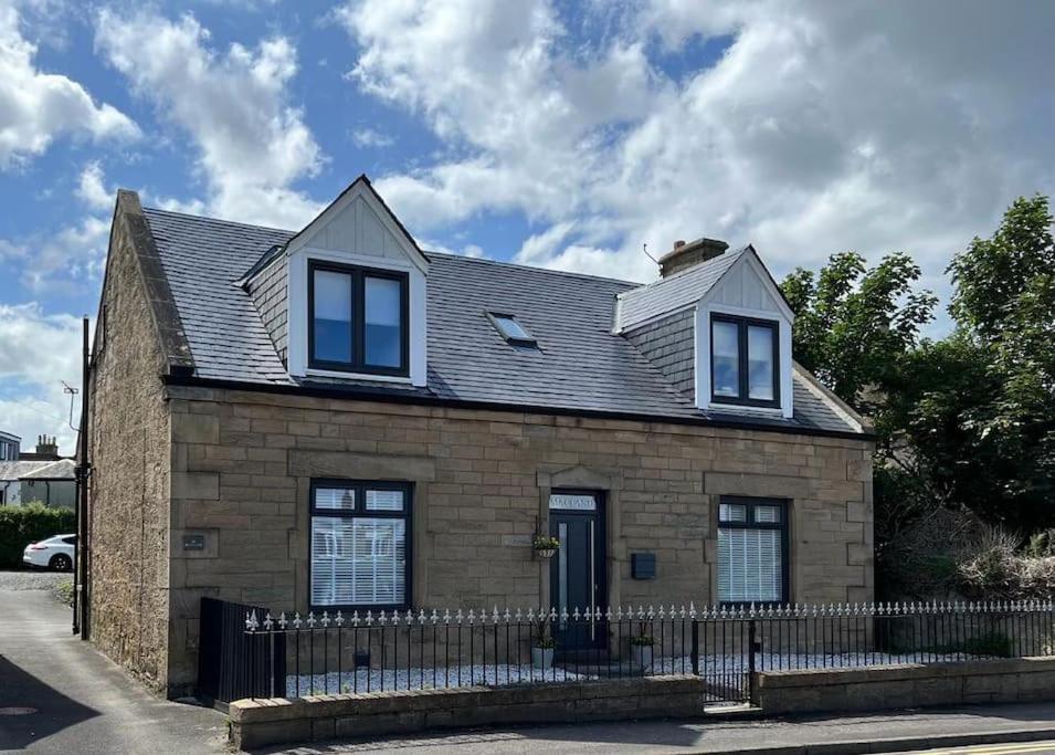 Fantastic Home In Brightons, Falkirk. Polmont Екстериор снимка